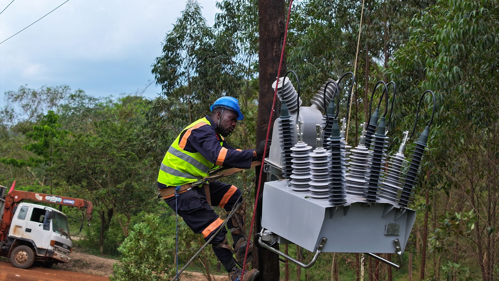Design, Supply & Installation of 33KV Circuit Breakers